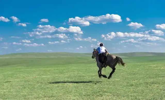 读过李商隐这首《寄酬韩冬郎兼呈畏之员外》的诗吗?