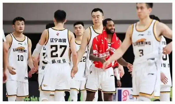 原创辽宁男篮暴露两大隐患杨鸣难掌控三连冠希望渺茫