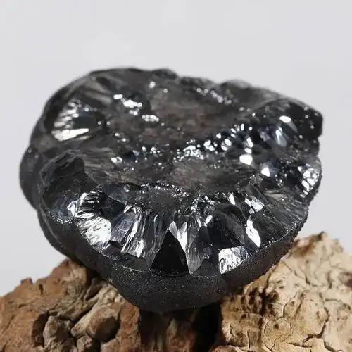 珠宝大课堂 | 宝石界的天外来客——黑钻_黑色钻石