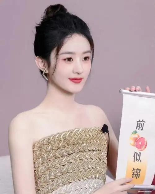 赵丽颖超话#赵丽颖贾小朵#zly#赵丽颖乔妍#    温柔甜美的笑容,简直让