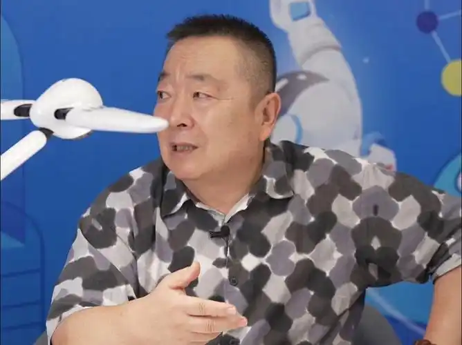 金龟子和董浩叔叔再度相聚?