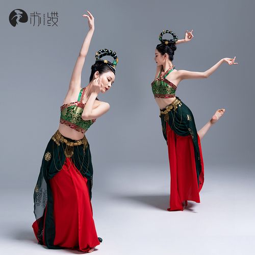 新款敦煌舞蹈服演出服飞天汉服古典舞壁画飘逸夏季性感古装表演服