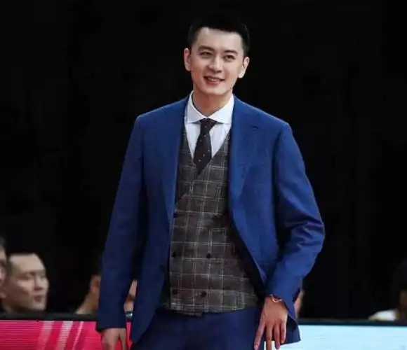 辽宁男篮主教练杨鸣下课