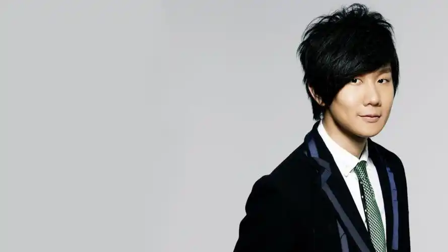 林俊杰为什么不找女朋友一直单身林俊杰这么久都不谈恋爱是什么原因