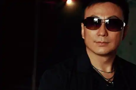 王喆:蛋糕不够大 人人都要娱乐起来(图)