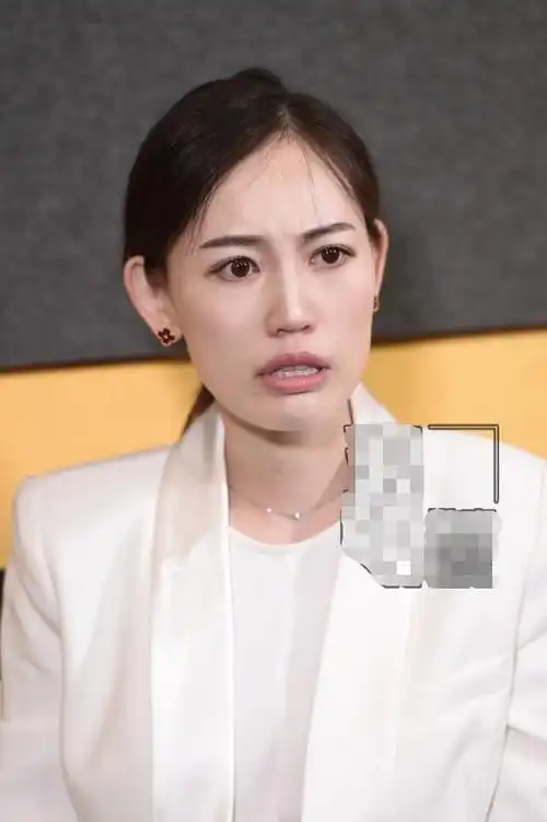 马蓉泣不成声王宝强打我还养女朋友整个中国都在冤枉我