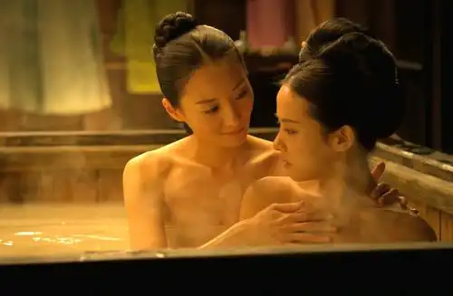 赵茹珍对电影的态度,就算是大尺度的戏份,她也会用心完美诠释