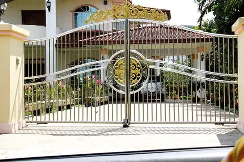 304不锈钢矩形管60x30x14x6000mm厂家