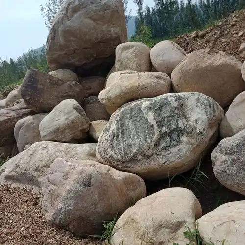 供应大块鹅卵石 公园景石 人工湖鹅卵石