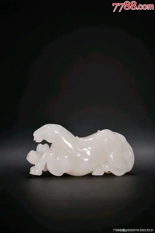 和田玉籽料富贵封侯雕件a21s128f