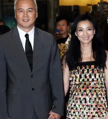 【图】揭秘张庭老公年龄 童年女神与曾宝仪互称前辈