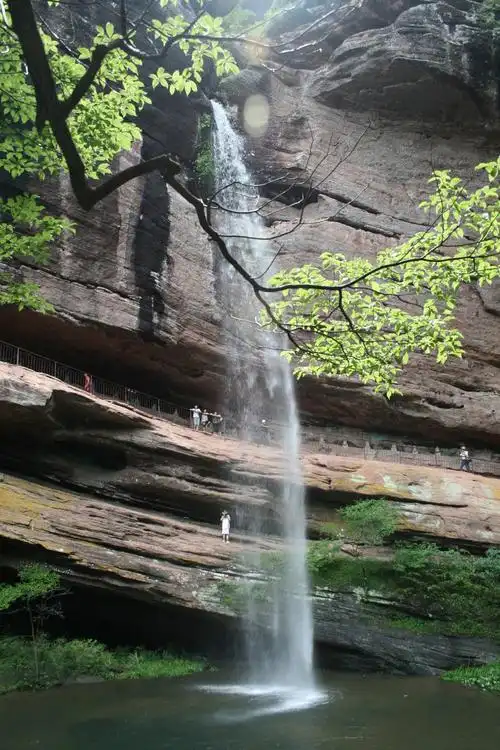 江西省十大名山之一:瑞金罗汉岩