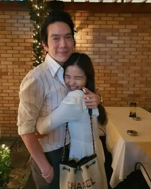 八个卦 李海娜和姐夫