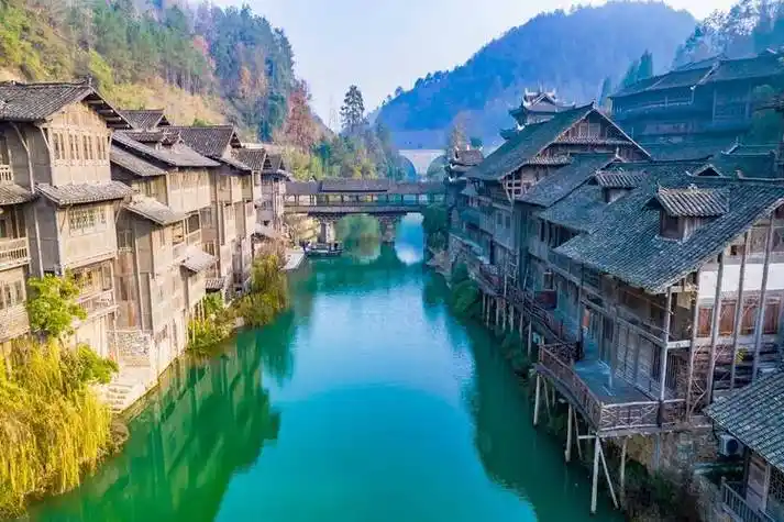 贵州5天跟团价格明细,乌江寨五天路线攻略 热门景点_旅游_贵阳_梅子