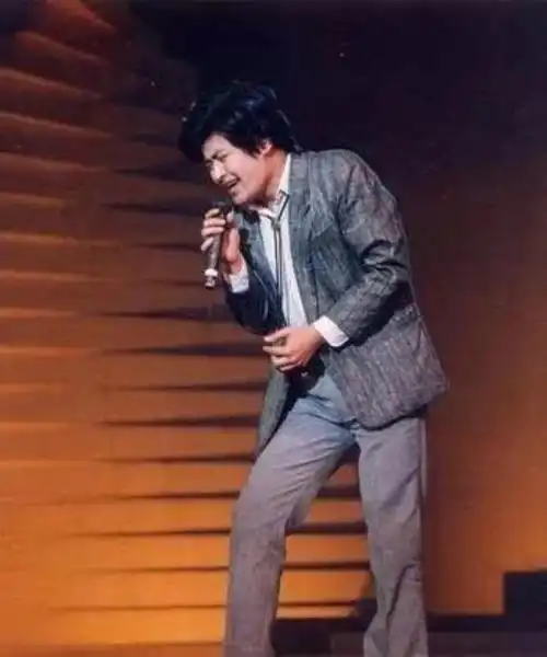 刘欢个人资料简介及56岁刘欢年轻帅照曝光