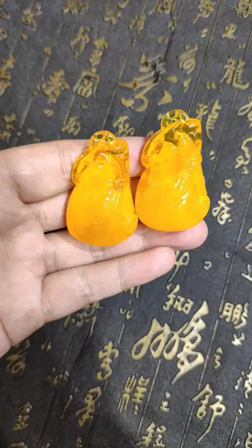 二代蜜蜡人工合成琥珀厂家