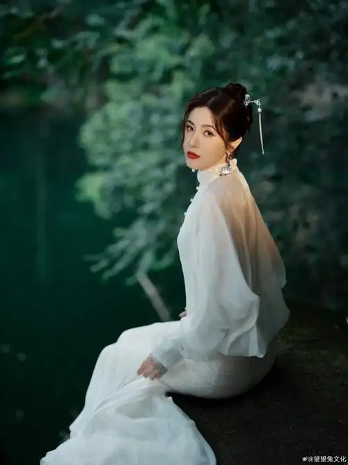 曾黎七夕白衣仙女造型##曾黎白衣仙女湖大片