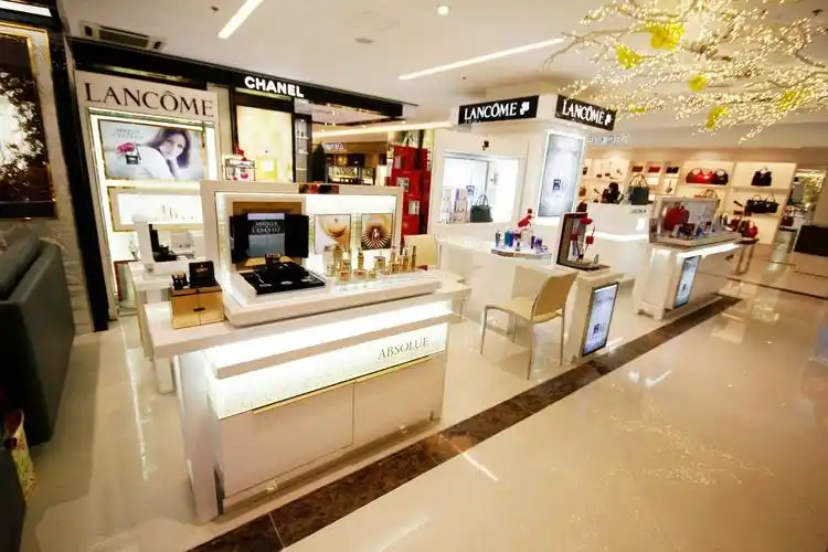 商场化妆品店吊顶设计效果图图集_装信通网效果图