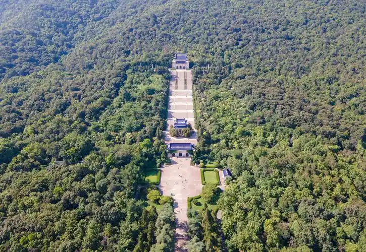 紫金山中山陵|南京初夏,青山绿水_博爱_先生_建筑