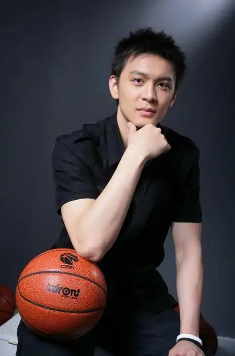 nbl辽篮解散杨鸣赋闲在家!上海最合适?粤媒:可以执教国青队