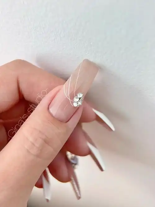 中山美甲仙女本仙大拇指