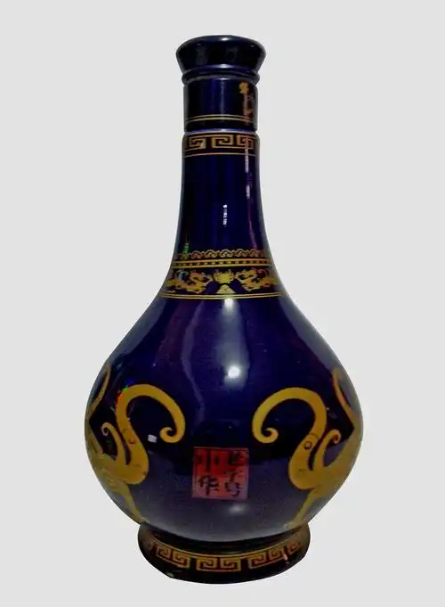 【包装】:纸箱,彩盒,瓷瓶     【介绍】:牛栏山二锅头的