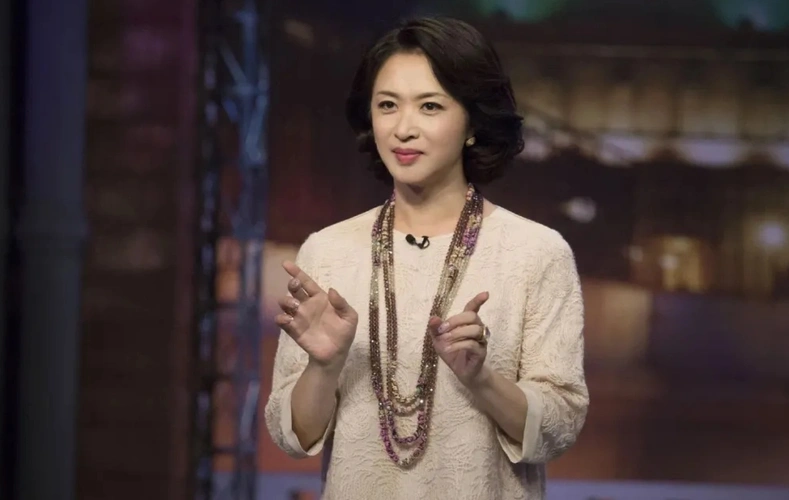 金星秀为什么变性_金星变性_金星变性前照片对比