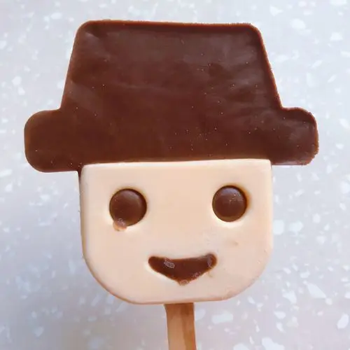 爱小吃801做的双色小雪人雪糕2支份