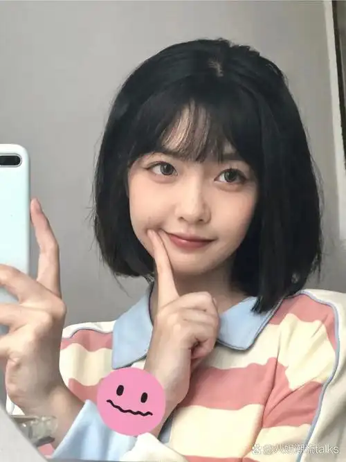 重回校园,清爽短发波波头95 素颜也很凸显气质,绝绝子发型96