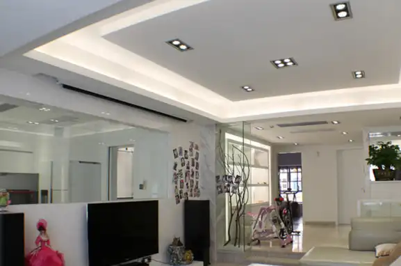 新家刚入住,朋友都说我家客厅太吓人了,我感觉我快要哭了!