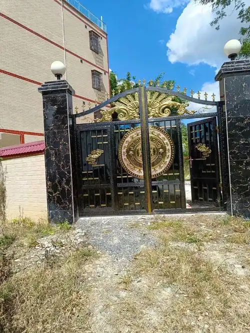 304黑钛不锈钢庭院门高端大气