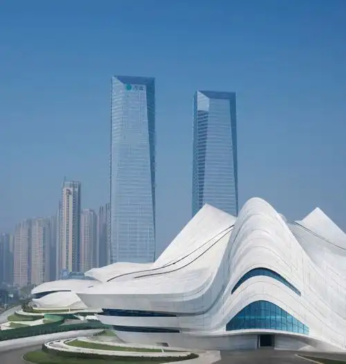 长沙新cbd的网红地标,睡进53层的明星酒店!