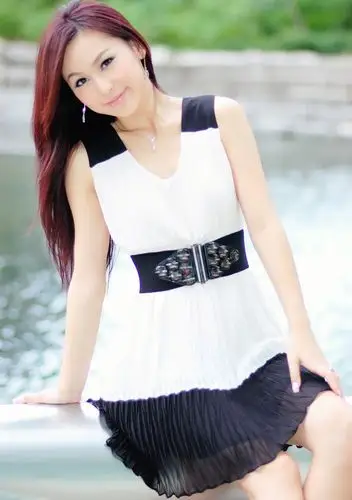 镜头下那艳丽青春的文雅美女子|美丽女人|秀发|气质_新浪新闻