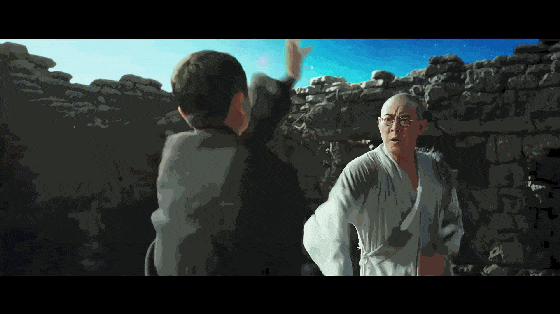 从曹金撕郭德纲李雨桐锤薛之谦冯小刚骂崔永元中学习嘴炮套路