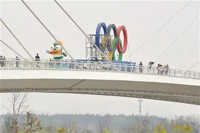 "南京眼"上的奥运五环