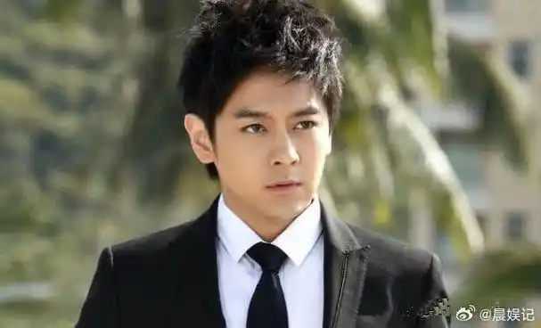 林志颖在服兵役时候的宝贵照片.