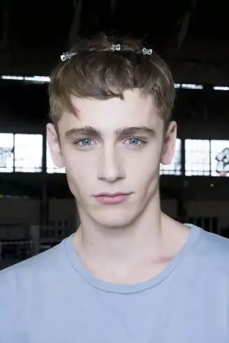 从小嫩仔到老腊肉tomwebb依然是最帅的英国男人