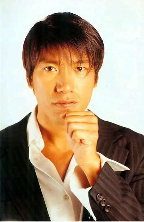 【图片】【反派·偶像派】张耀扬三十套个人写真【香港电影吧】_百度