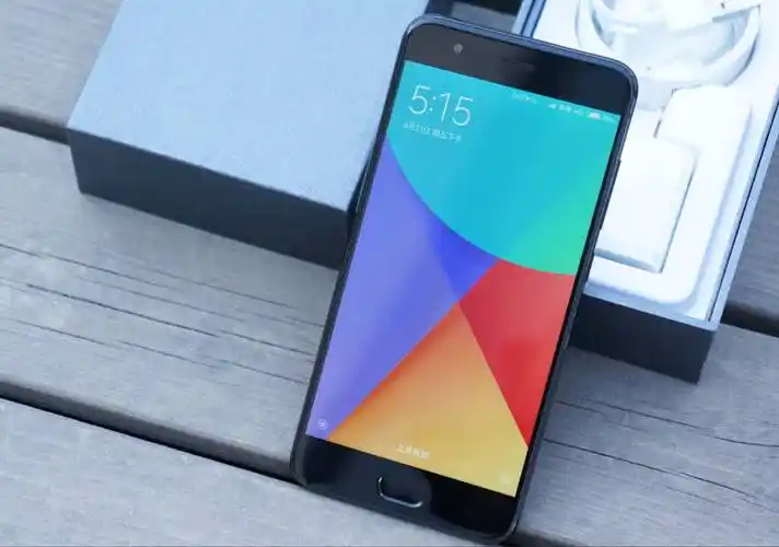 小米6陶瓷版开箱只有钻石才能磨花它