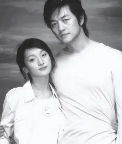 事实证明49岁无人敢娶的周迅已经走上了另一条道路