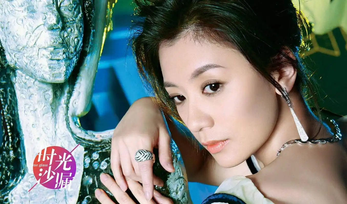 贾静雯:幸福姗姗来迟但温暖依然