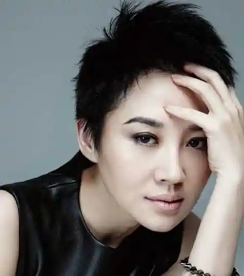 五款露耳帅气女生超短发示范