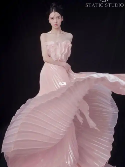 仙气飘飘粉色少女柔美系列婚纱照