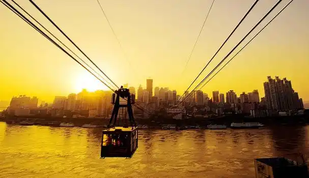 《周渔的火车》——长江索道