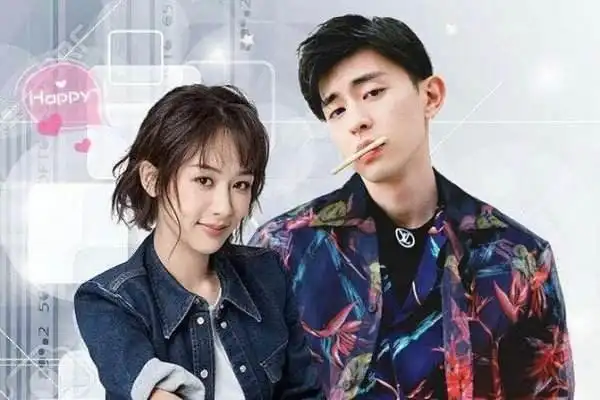 装红衣时甜蜜黑衣时虐心看了杨紫和邓伦的合影,再看和秦俊杰的同框