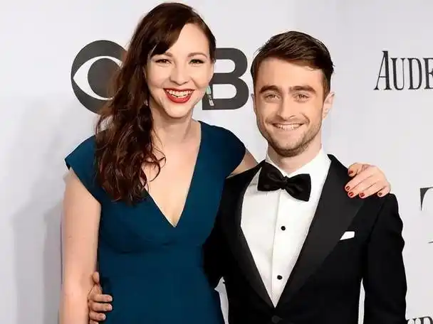 回顾《哈利波特》:女主瘦脱相,两男主长挫,只有他从小帅到大