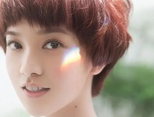 郭采洁以前真的好软妹,还没顾里化