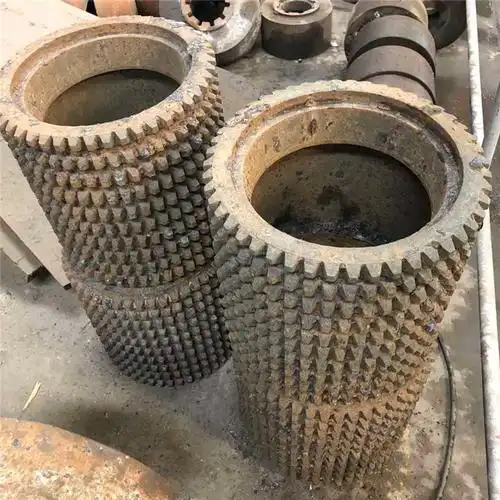 辊式破碎机配件 高锰钢耐磨对辊辊皮 齿辊辊皮 对辊破碎机配件