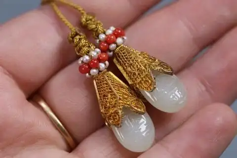 藏家旧藏清代老珍珠朝珠一套