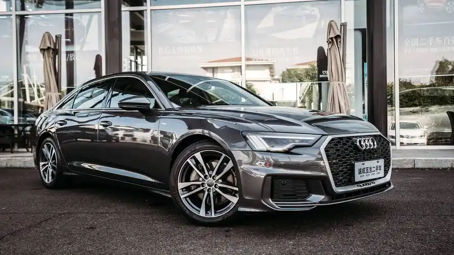 矩阵式灯光 运动套件【奥迪a6l 40 tfsi 豪华动感型】